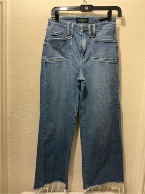 Social Threads Wide Straight-Leg Jeans in Light Blue Denim 1/25